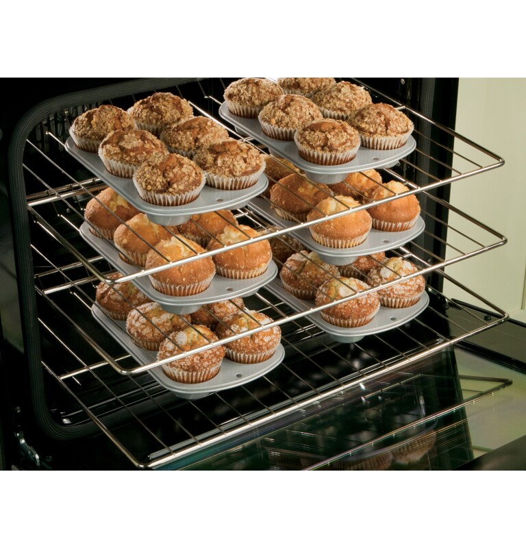 30" Slide-In Front Control Gas Range JGS750SEFSS