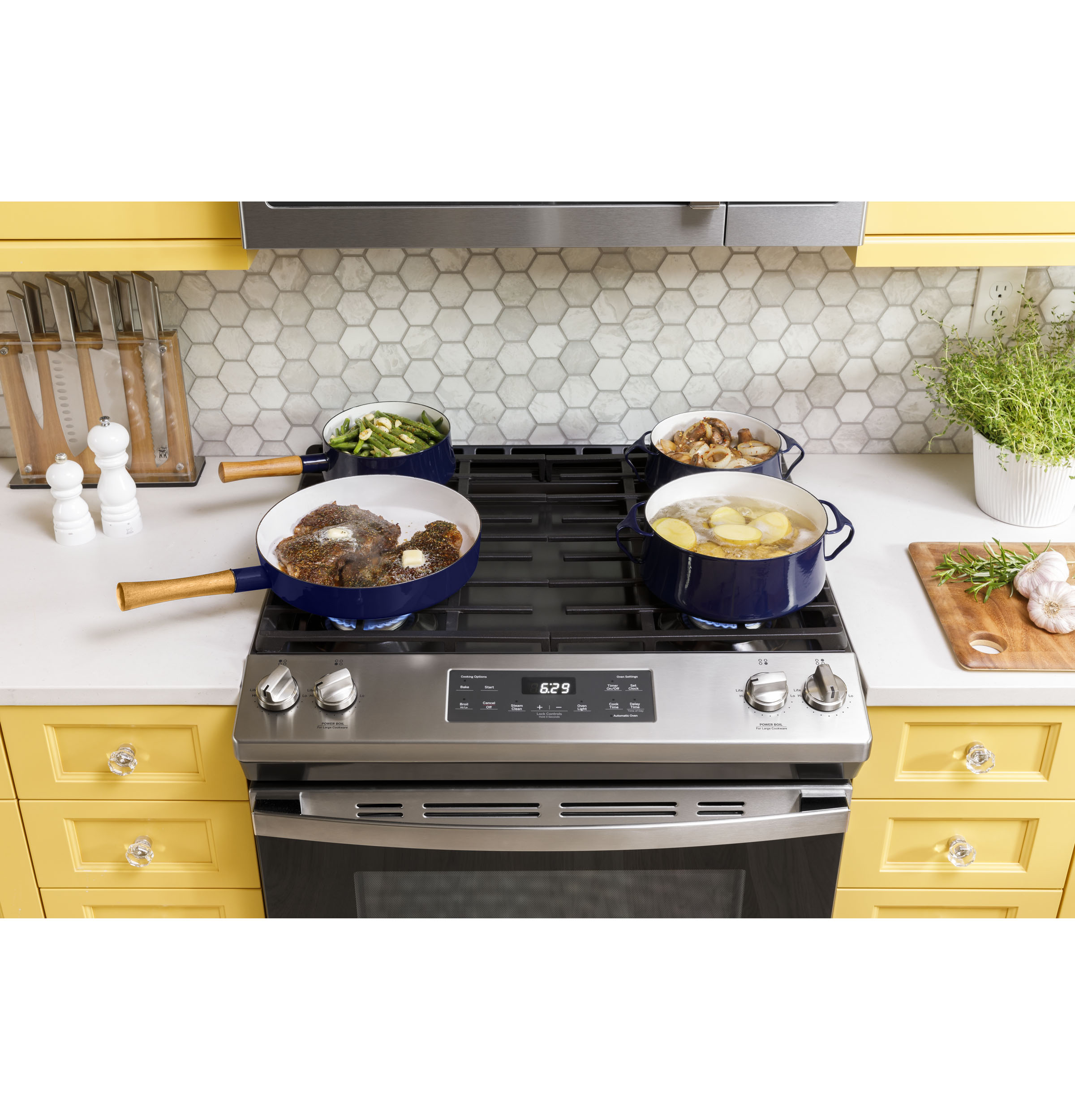 30" Slide-In Front Control Gas Range JGSS61SPSS