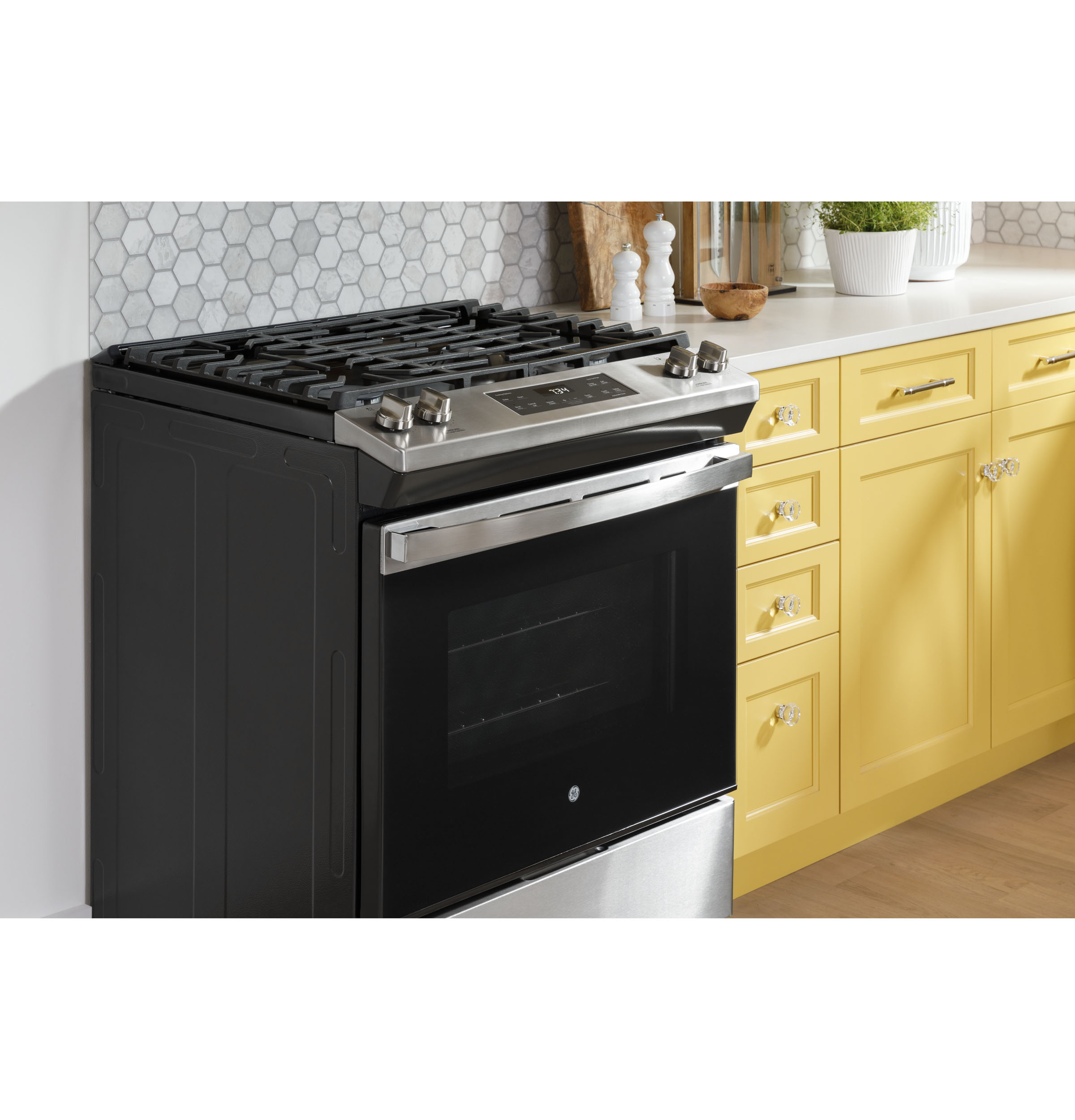 30" Slide-In Front Control Gas Range JGSS61SPSS