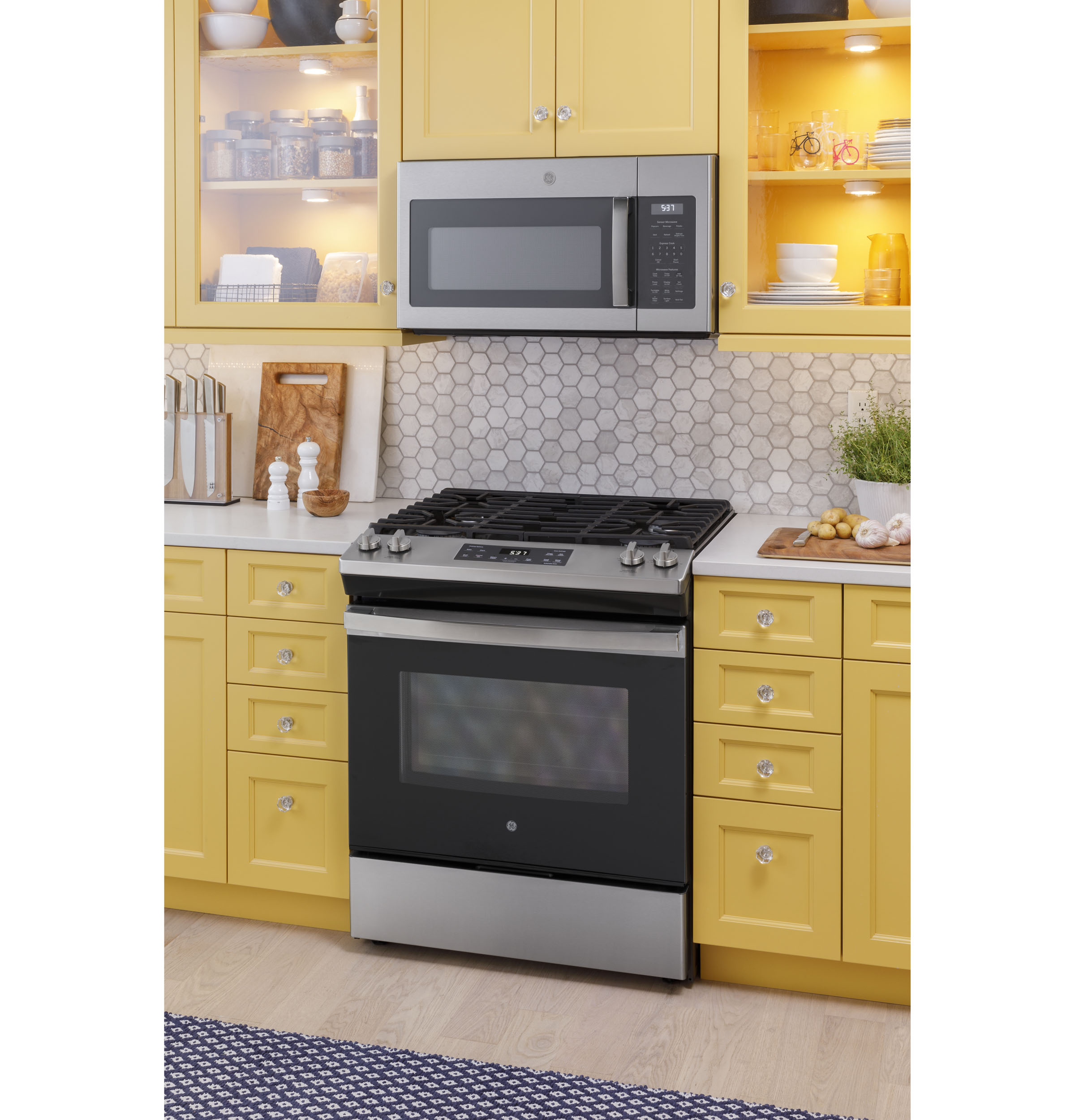 30" Slide-In Front Control Gas Range JGSS61SPSS