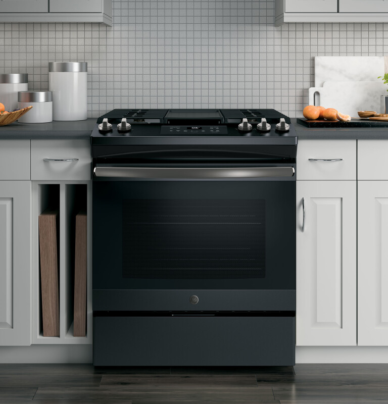 30" Slide-In Front Control Gas Range JGSS66FELDS, product image 5 of 10