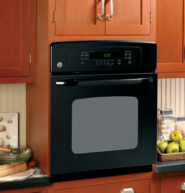 27" Built-In Single Convection Wall Oven JKP70BMBB