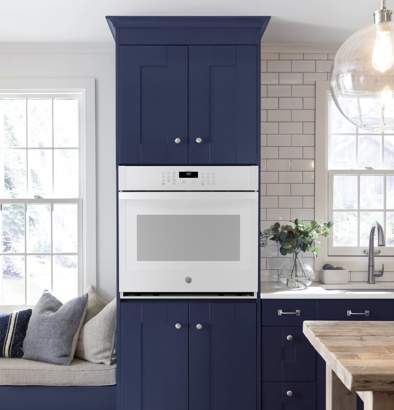 27" Smart Built-In Single Wall Oven view 8