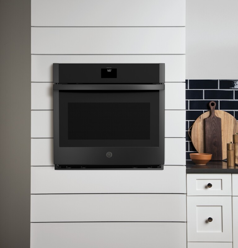 27" Smart Built-In Convection Single Wall Oven JKS5000DNBB
