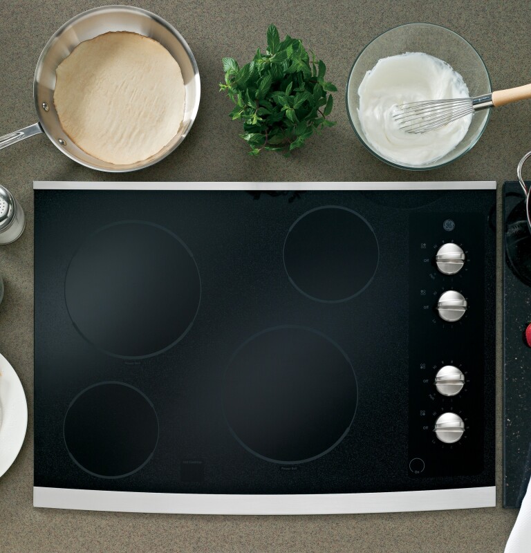 30" Built-In Electric Cooktop JP336SDSS