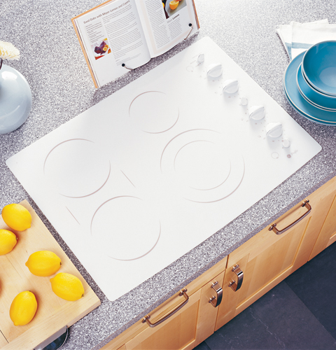 30" Built-In CleanDesign Electric Cooktop JP930TKWW