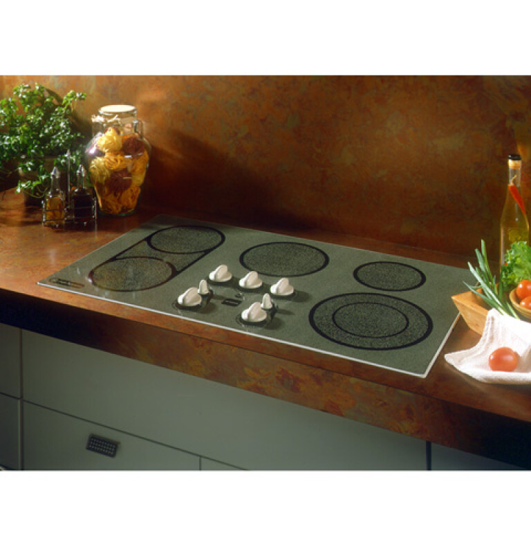 Performance 36" CleanDesign Cooktop JP960AAAA
