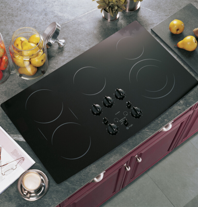 GE Profile 36" Built-In CleanDesign Cooktop Black JP960BKBB Picture 1