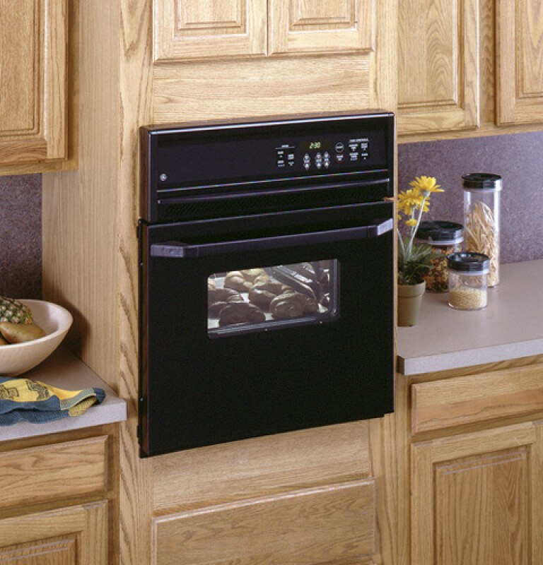 24" Electric Single Standard Clean Wall Oven JRS04BWBB