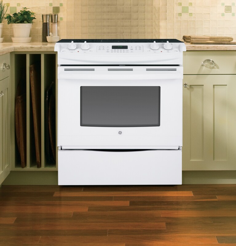 30" Slide-In Front Control Electric Convection Range JS750DFWW, product image 6 of 11