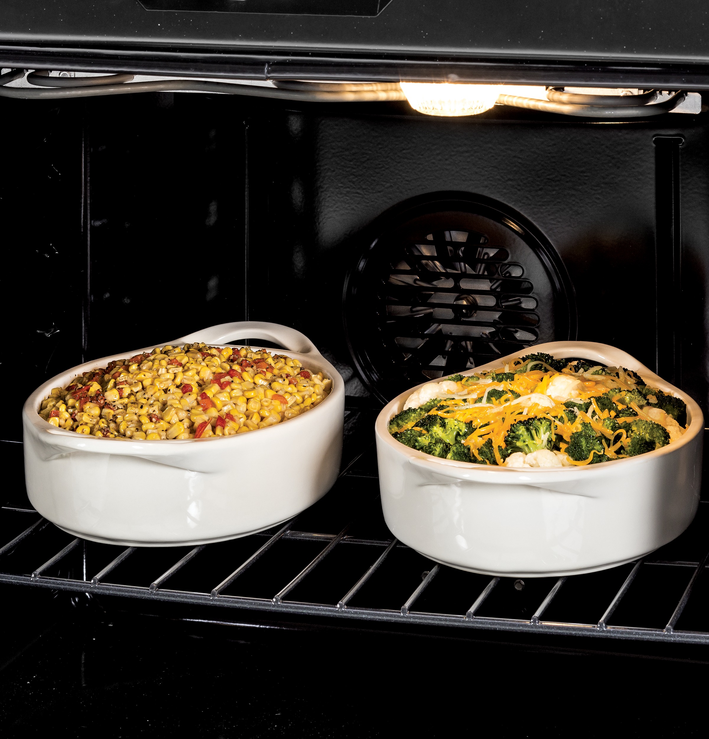 30" Slide-In Front Control Electric Convection Range JS750EFES, product image 8 of 14