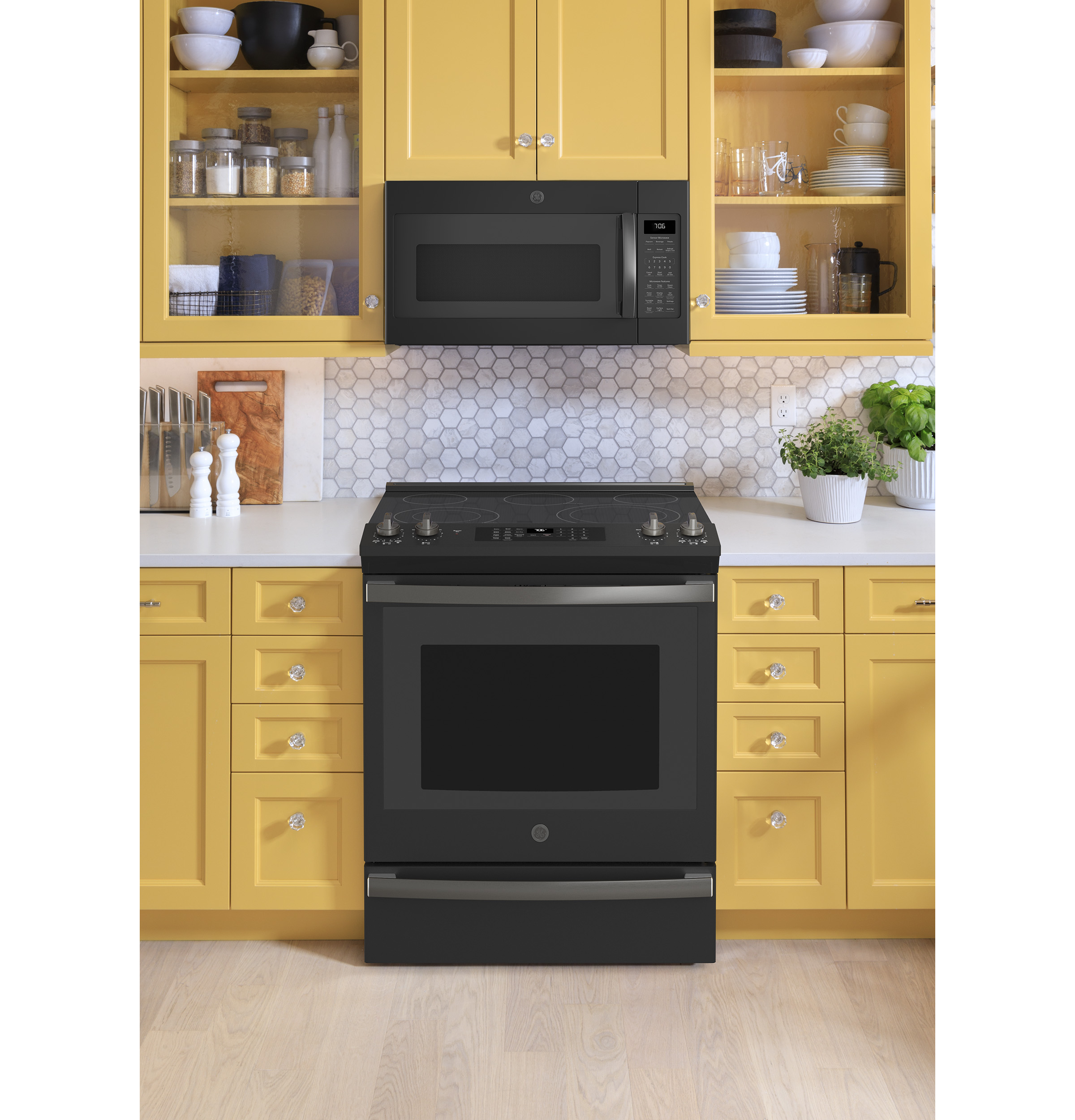 30" Slide-In Electric Convection Range with No Preheat Air Fry JS760FPDS, product image 6 of 16