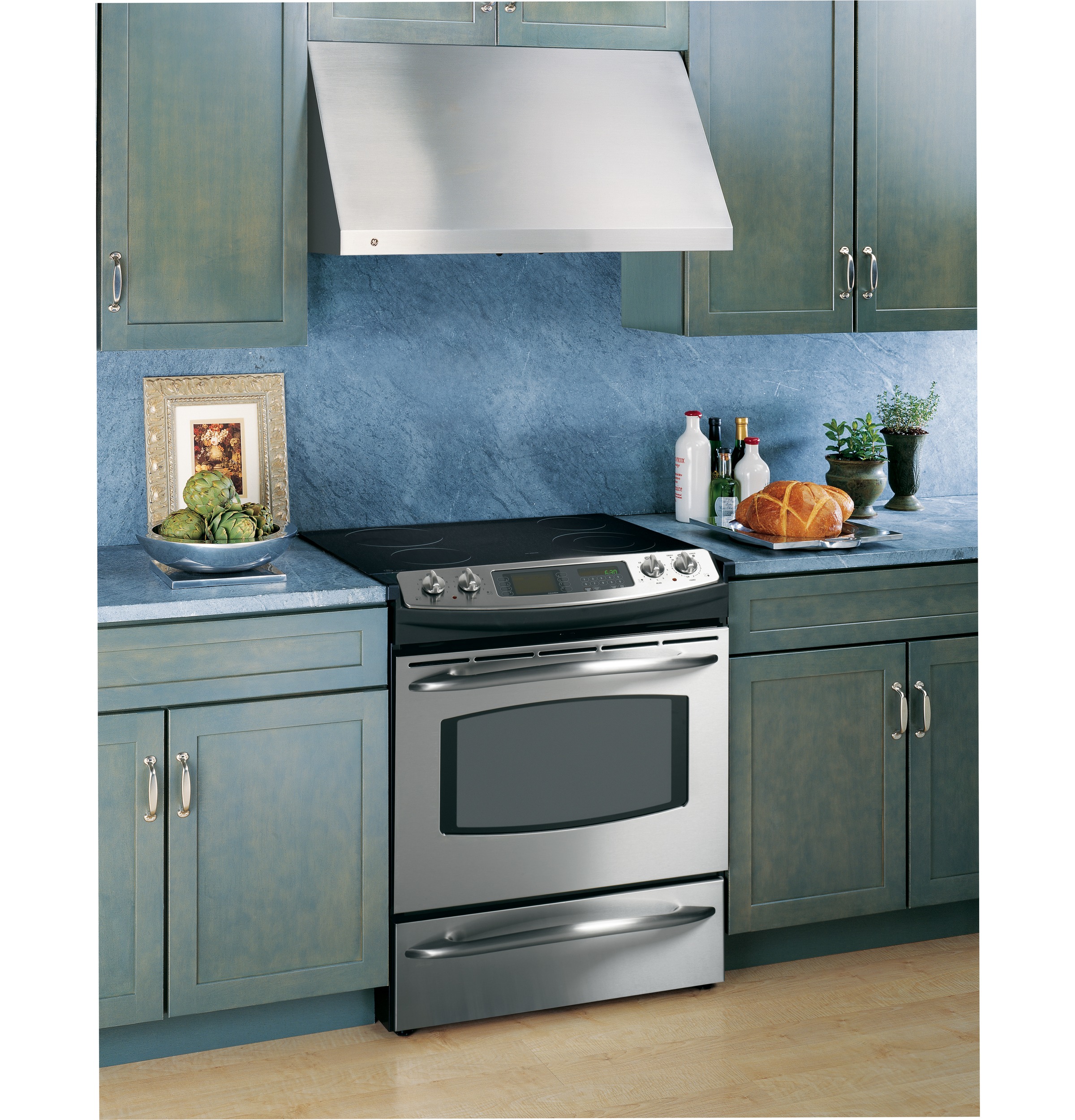30" Slide-In Electric Range with Trivection Technology JS998SKSS