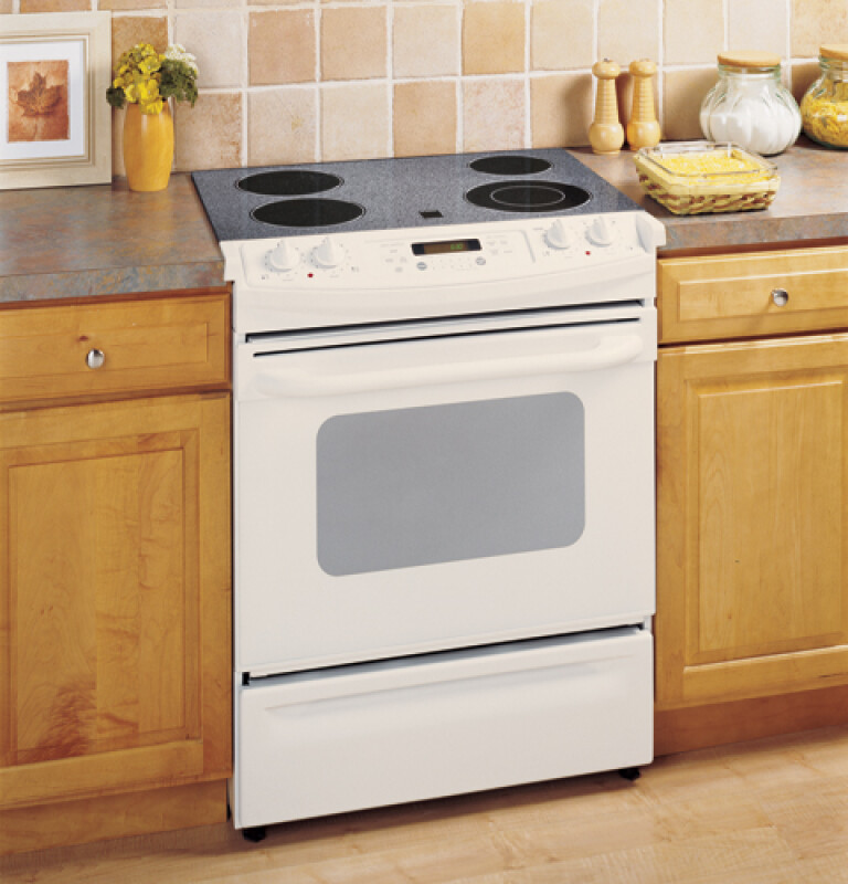 30" Slide-In Electric Range with Self-Cleaning Oven JSP42CKCC