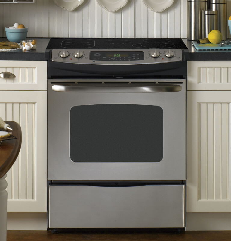 GE 30" Slide-In CleanDesign Electric Range Stainless Steel JSP46SPSS Picture 1