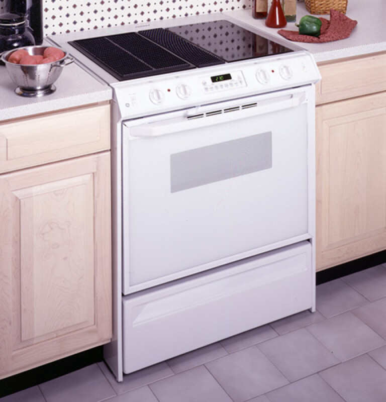 GE 30" Slide-In Downdraft Range White JSP69WVWW Picture 1