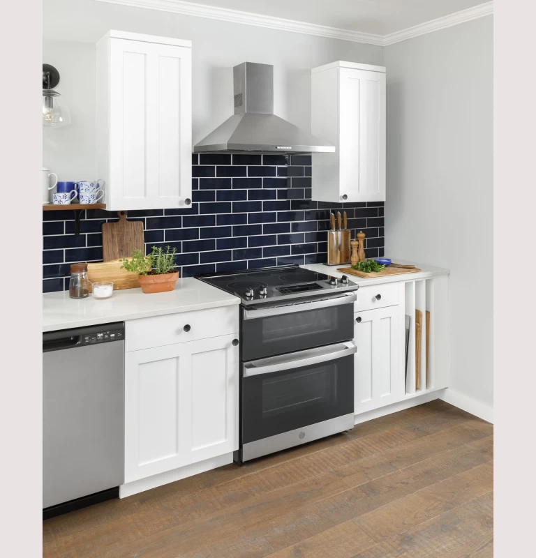30" Slide-In Electric Convection Double Oven Range JSS86SPSS