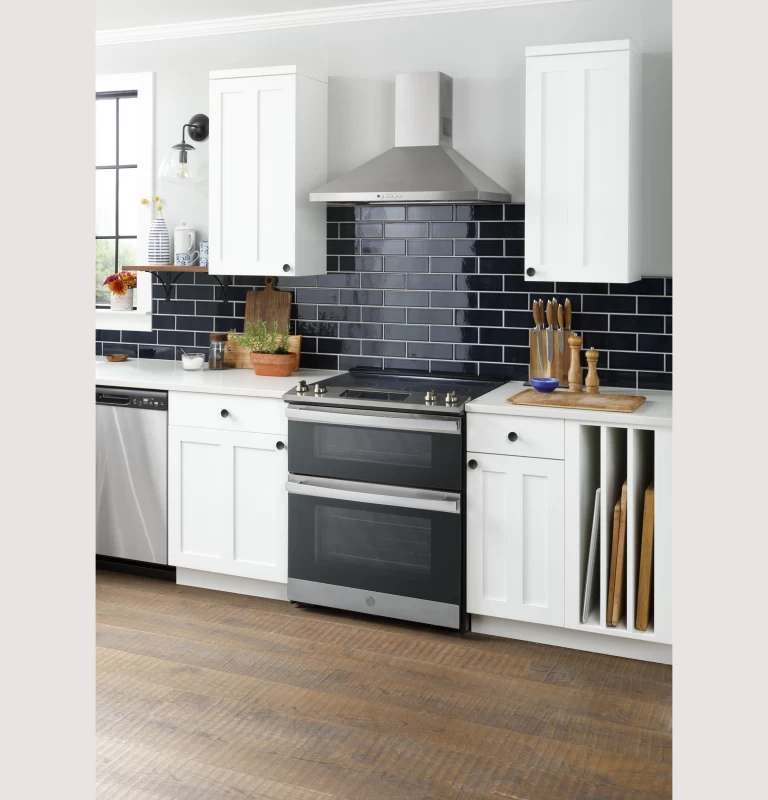 30" Slide-In Electric Convection Double Oven Range JSS86SPSS