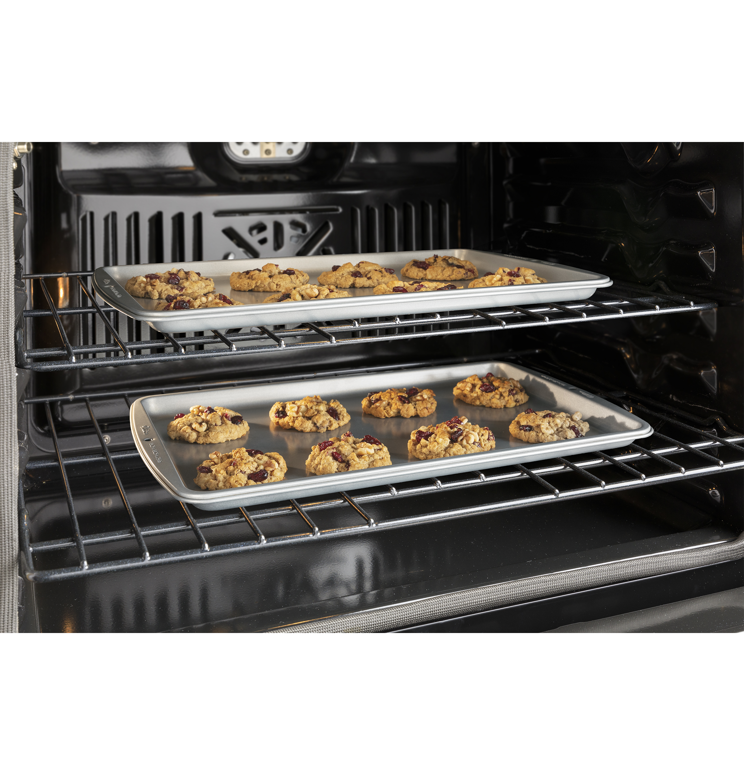 30" Smart Built-In Self-Clean Convection Double Wall Oven with No Preheat Air Fry view 7