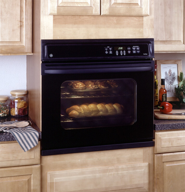 30" Single Electric Self-Cleaning Wall Oven JTP15BABB