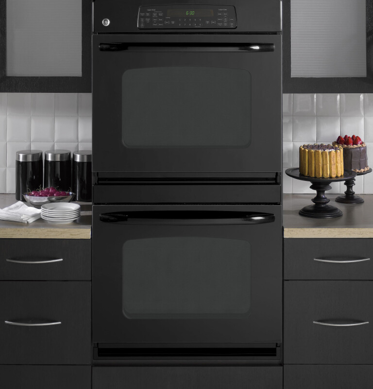 30" Built-In Double Convection/Thermal Wall Oven JTP75DPBB