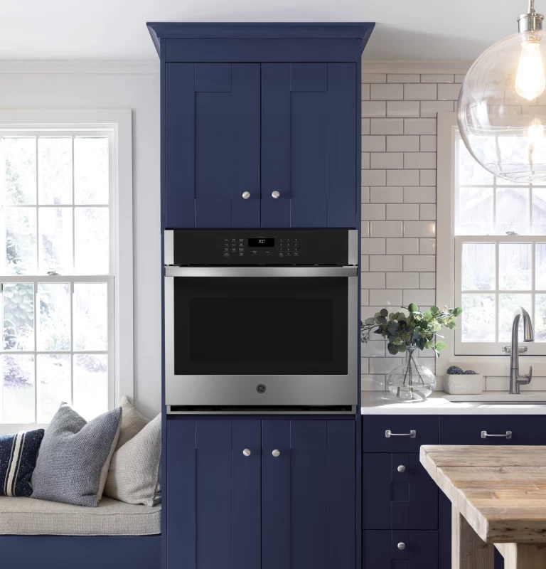 30" Smart Built-In Self-Clean Single Wall Oven with Never-Scrub Racks JTS3000SNSS