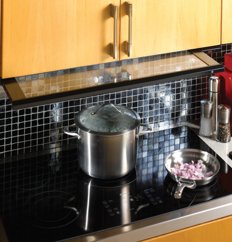 Series 36" Slide-Out Hood JV694SBB