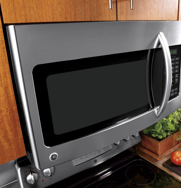 Spacemaker 1.7 Cu. Ft. Over-the-Range Microwave Oven JVM1740SPSS
