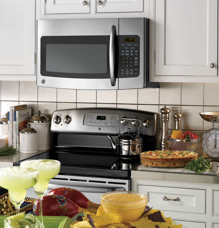 Spacemaker 1.7 Cu. Ft. Over-the-Range Sensor Microwave Oven JVM1750SPSS