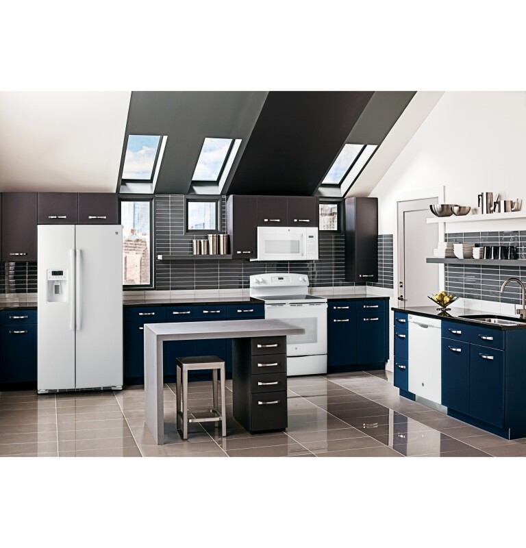 1.6 Cu. Ft. Over-the-Range Microwave Oven view 10