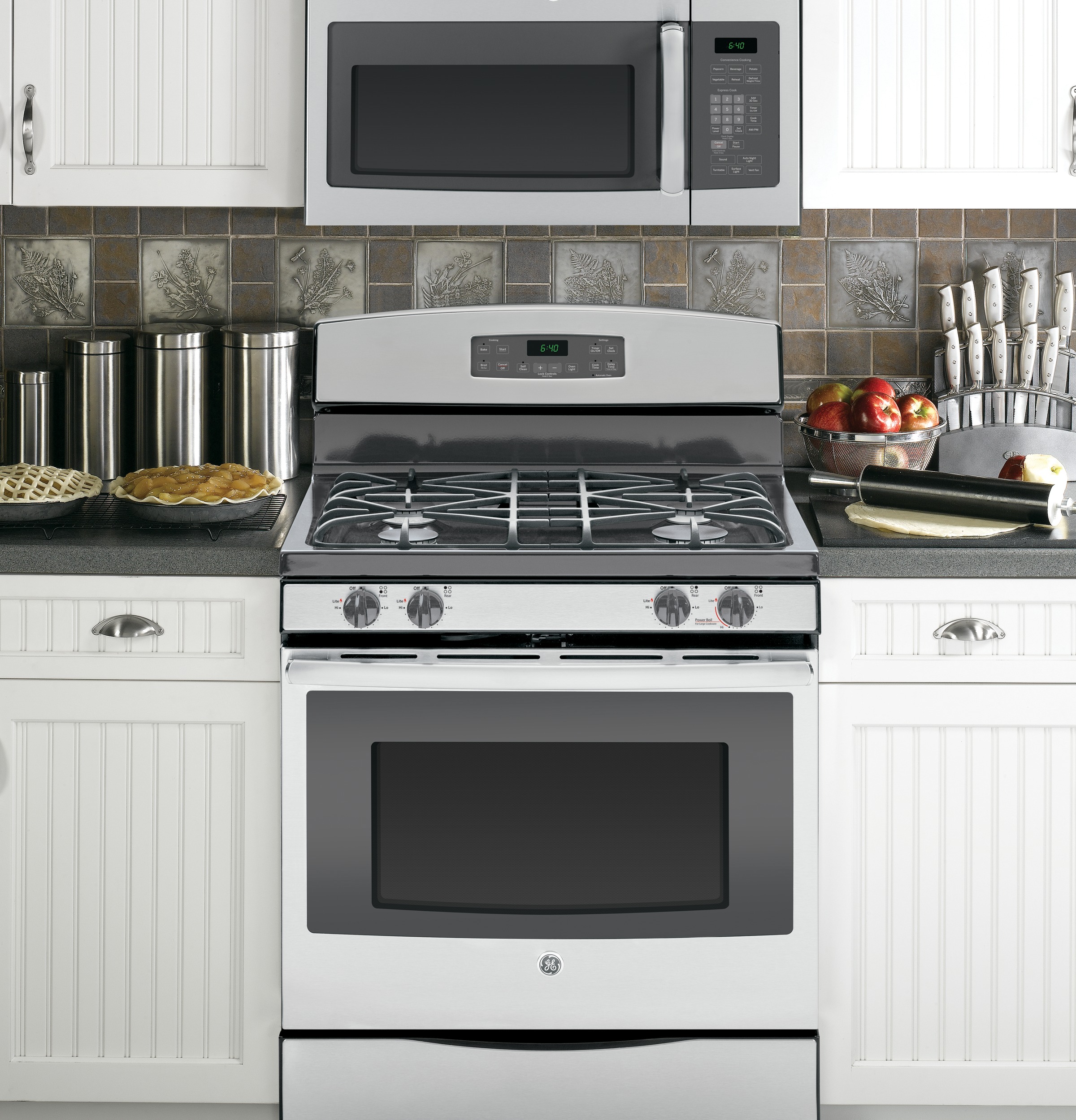 Series 1.7 Cu. Ft. Over-the-Range Microwave Oven JVM6172SFSS