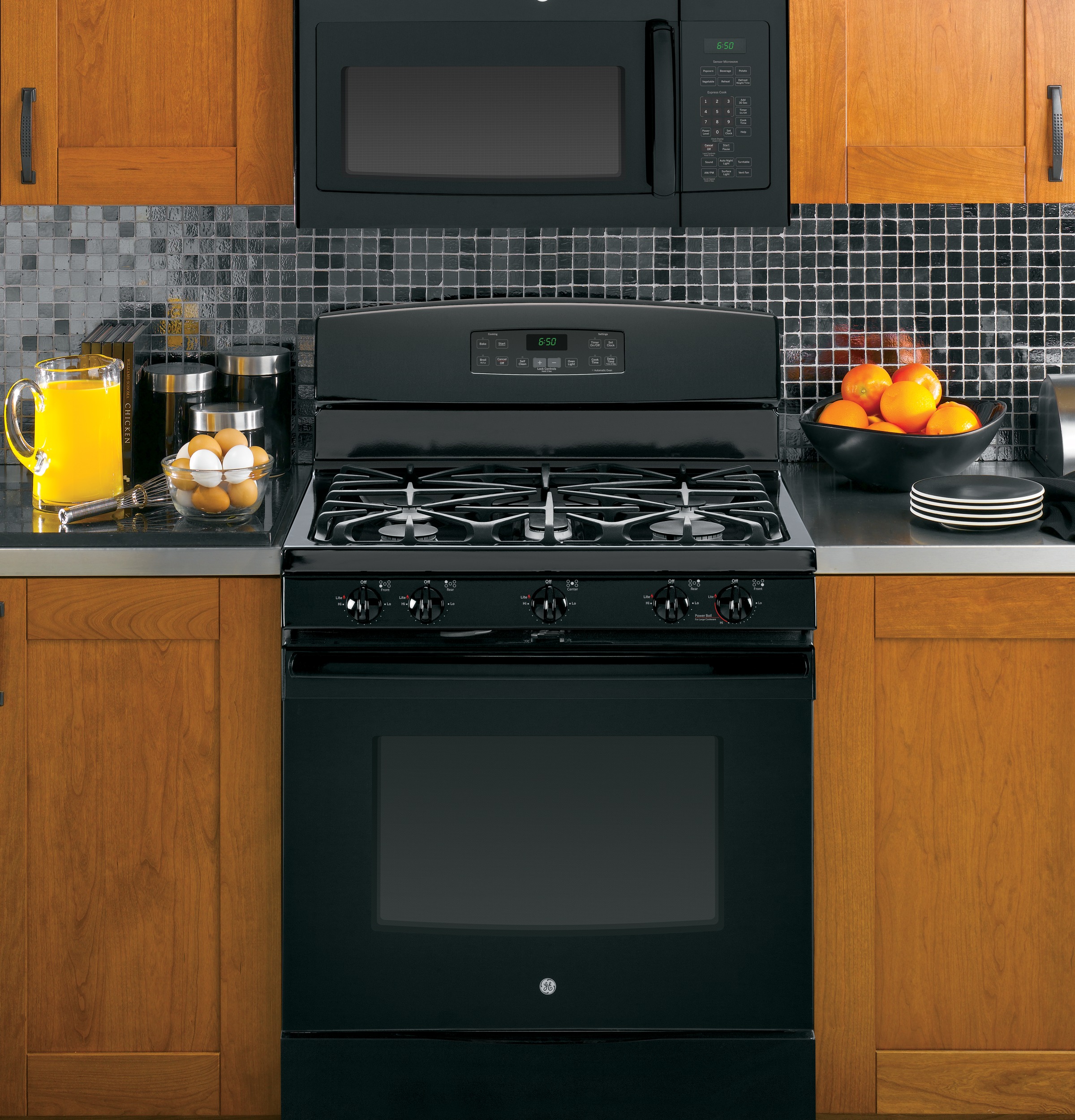 Series 1.7 Cu. Ft. Over-the-Range Sensor Microwave Oven JVM6175DFBB, product image 8 of 12