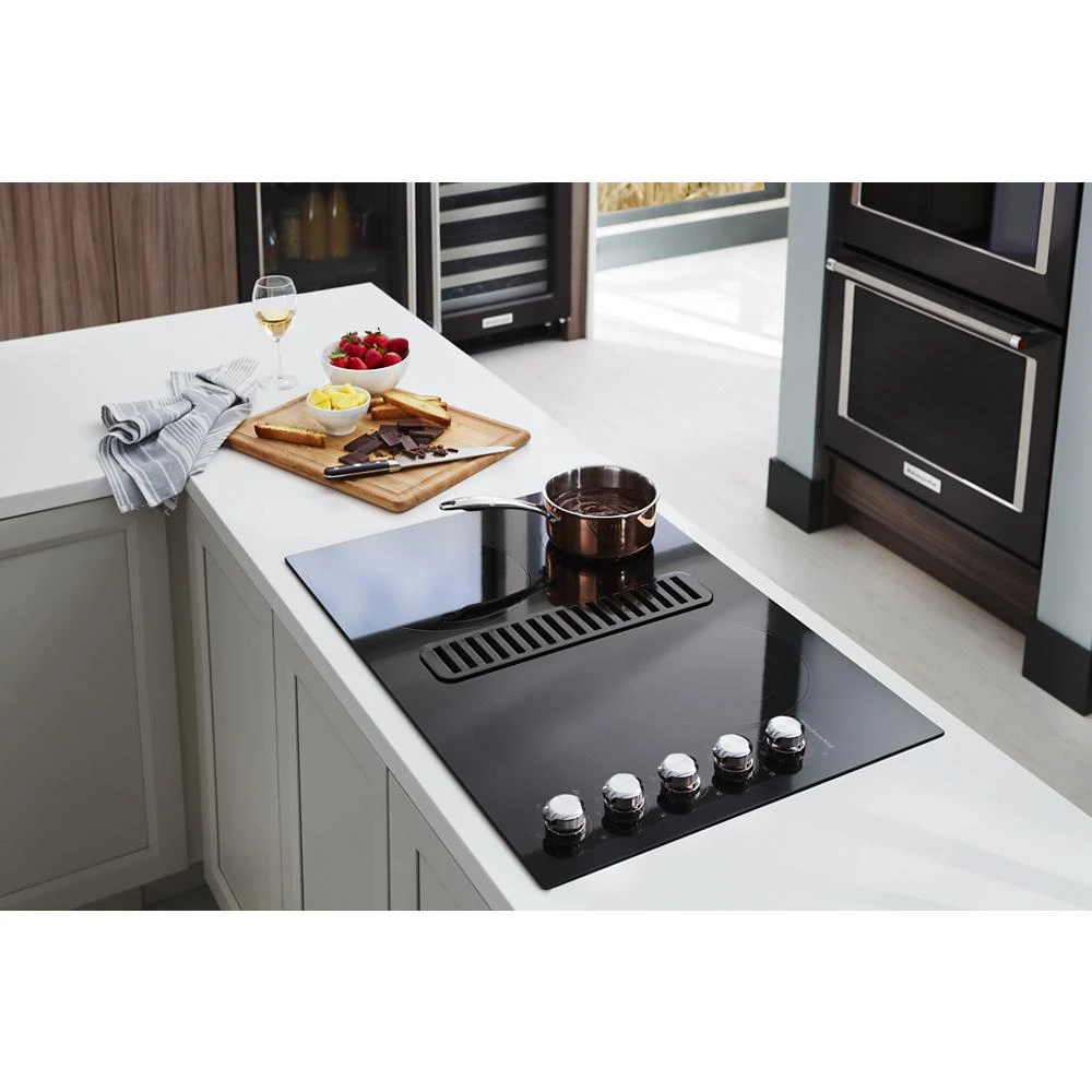 30" Electric Downdraft Cooktop with 4 Elements view 8