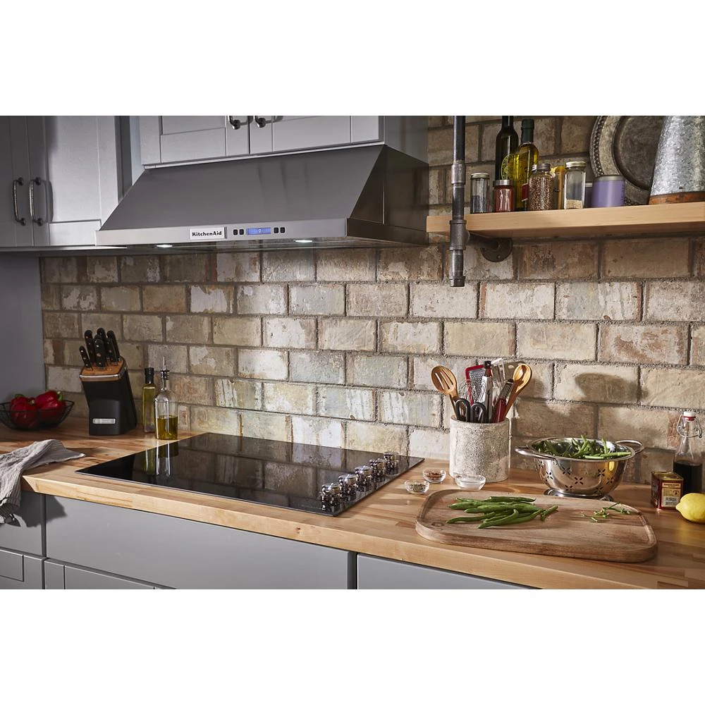 30" Electric Cooktop with 5 Elements and Knob Controls view 12