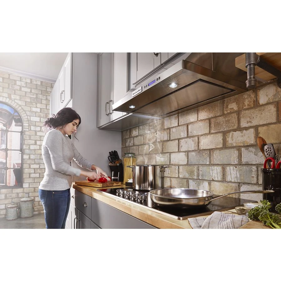 36" Electric Cooktop with 5 Elements and Knob Controls view 5