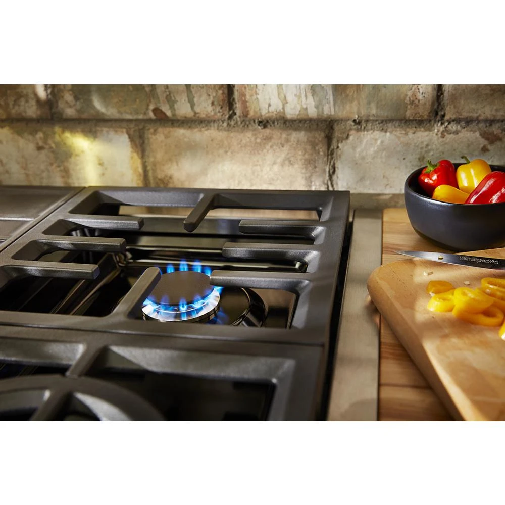30'' 4-Burner Commercial-Style Gas Rangetop view 11