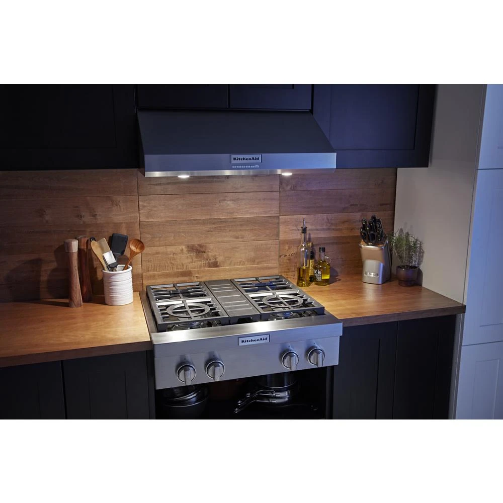 30'' 4-Burner Commercial-Style Gas Rangetop view 5