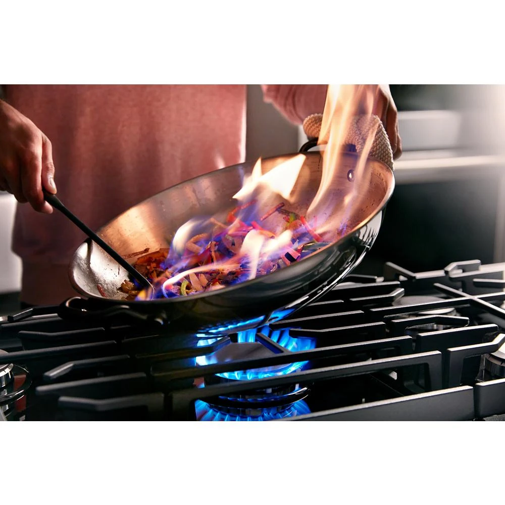 36" Gas-on-Glass Cooktop view 16