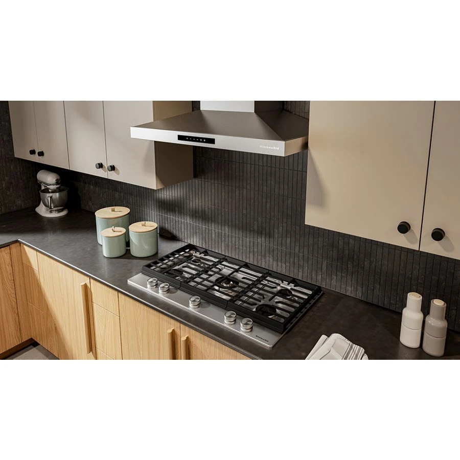 Kitchenaid® 36 In. Gas Cooktop With 5 Burners And Integrated Wok Grate KCGK536SSS