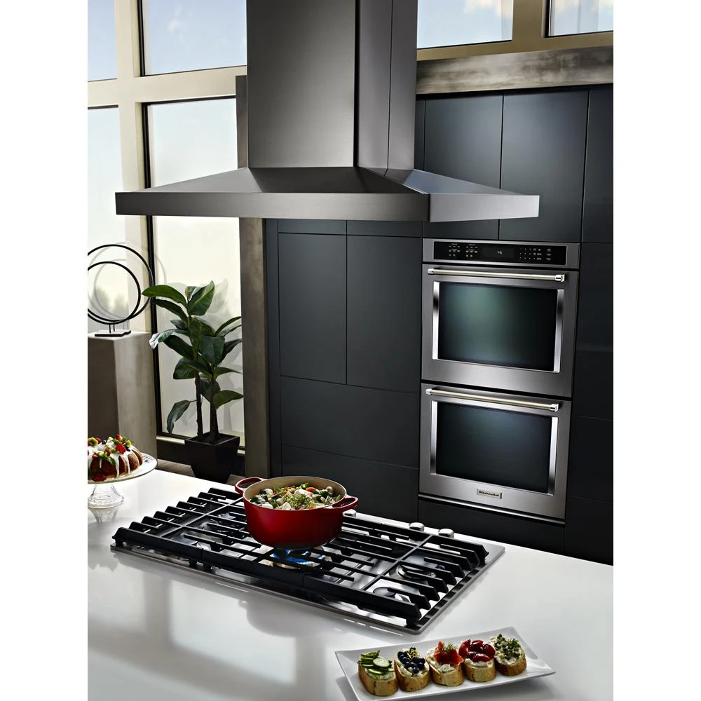 36" 5-Burner Gas Cooktop with Griddle view 54