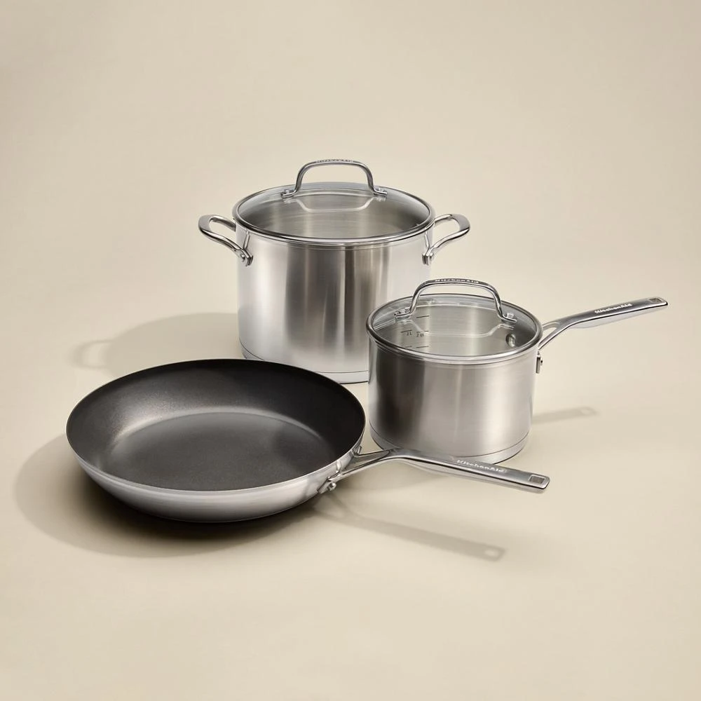 30" Temp Cook™ Induction Cooktop with 5 Cooking Zones view 2