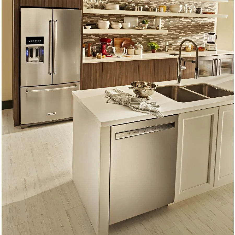 46 DBA Dishwasher with ProWash Cycle and PrintShield™ Finish, Front Control KDFE104HPS