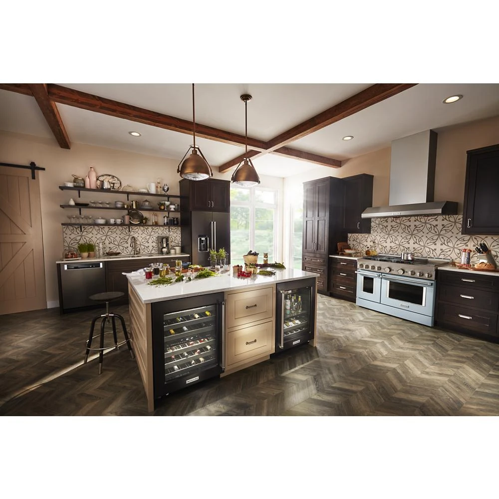 360° Max Jets™ Third Rack Dishwasher with Fan-Enabled ProDry™ System, 44 dBA view 81