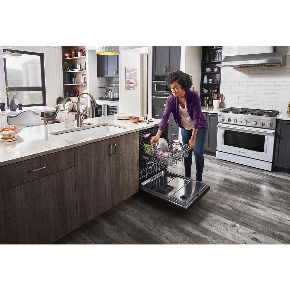 360° Max Jets™ Third Rack Dishwasher with Fan-Enabled ProDry™ System, 44 dBA view 24