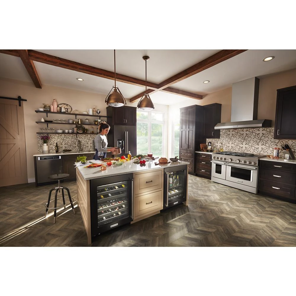 360° Max Jets™ Third Rack Dishwasher with Fan-Enabled ProDry™ System, 44 dBA view 42