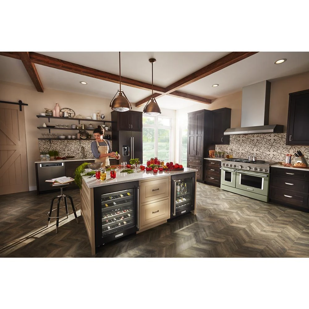 360° Max Jets™ Third Rack Dishwasher with Fan-Enabled ProDry™ System, 44 dBA view 33