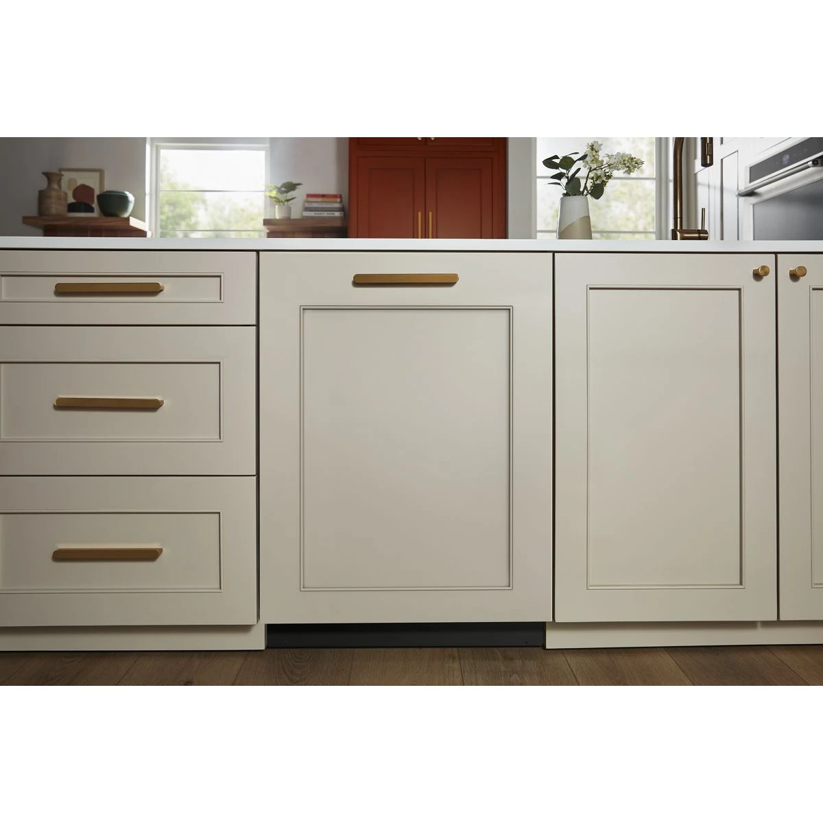 44 dBA Two-Rack Flush Dishwasher with Door-Open Dry System view 4