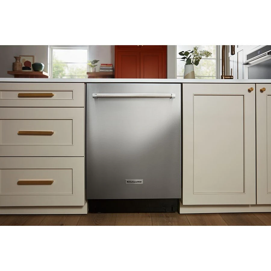39 dBA PrintShield Finish Flush-to-Cabinet Dishwasher with FreeFlex™ Fit Third Level Rack view 11