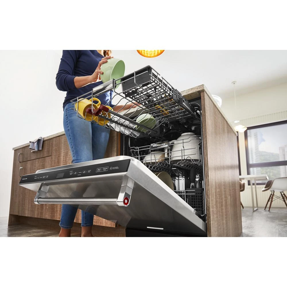 360° Max Jets™ Third Rack Dishwasher with Fan-Enabled ProDry™ System, 44 dBA view 80