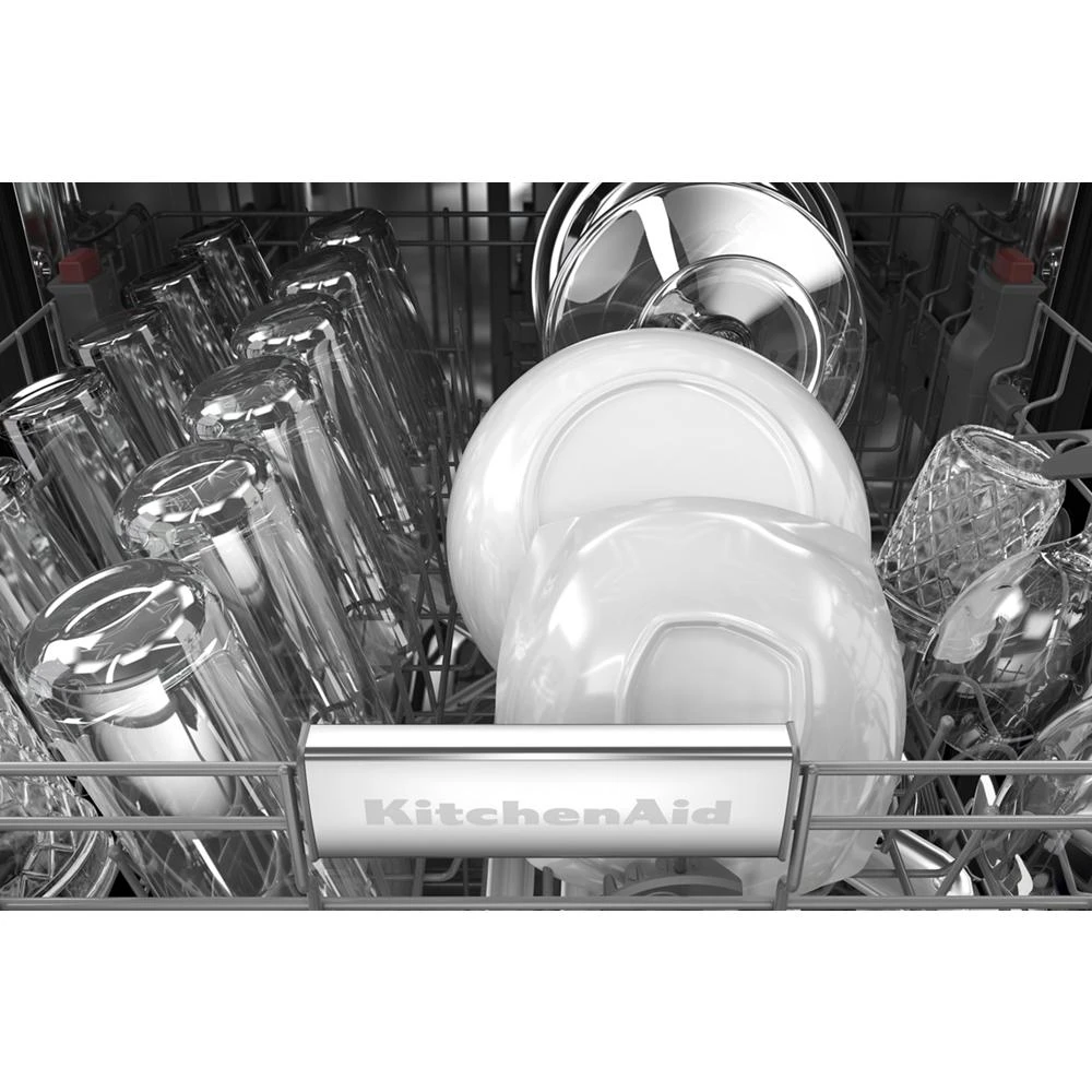 360° Max Jets™ Third Rack Dishwasher with Fan-Enabled ProDry™ System, 44 dBA view 71